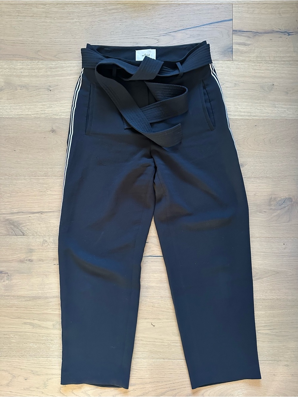 Aritzia Wilfred Tie-Front Pants – Black – Size 4
